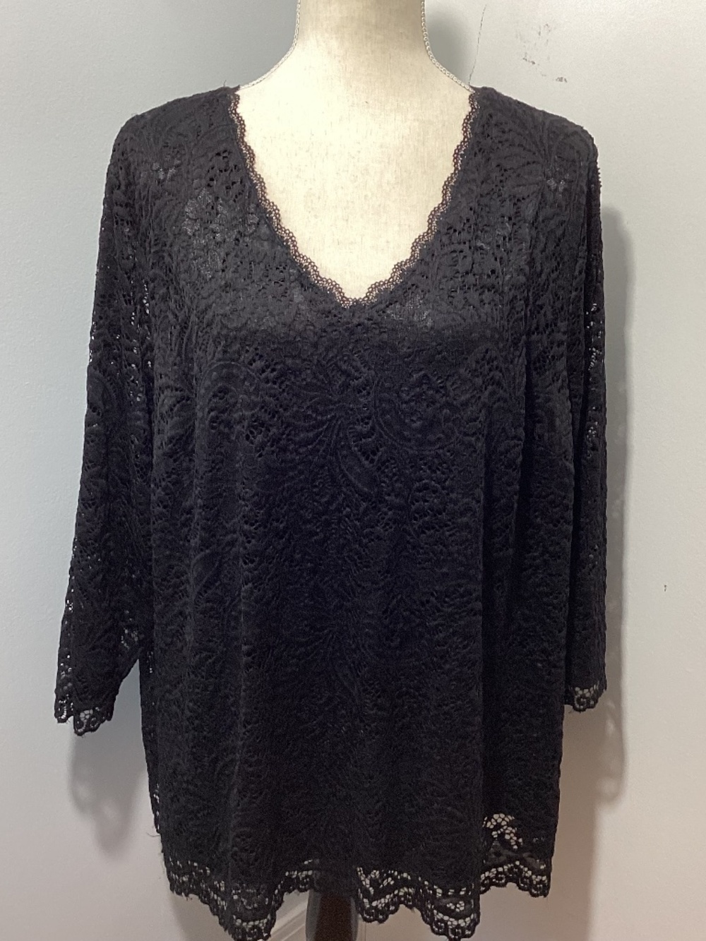 NWT ROZ & ALI WOMAN 3X SPECIAL OCCASION BLACK LACE  V-NECK BLOUSE  LINED